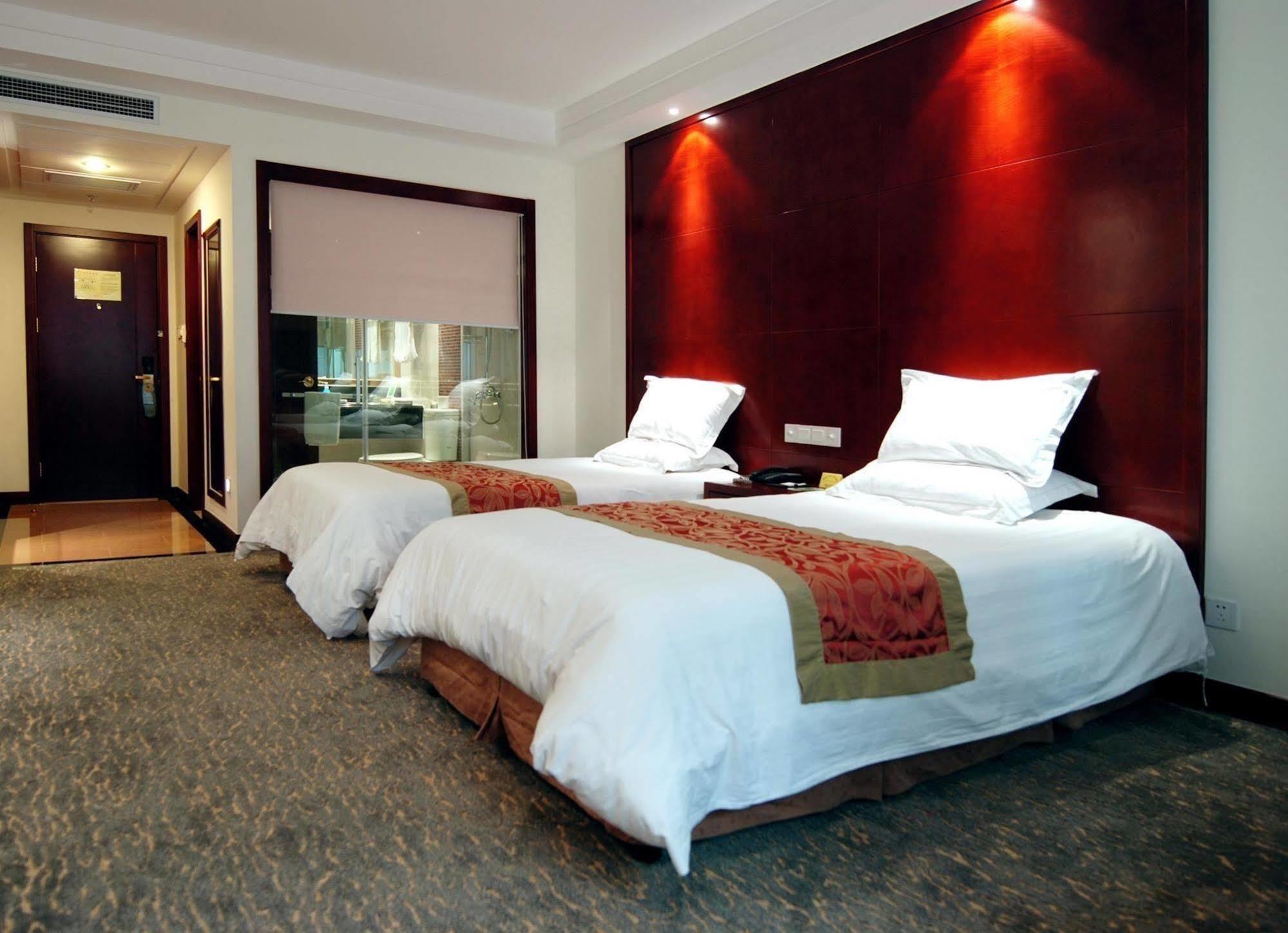 Byfond Hotel Шанхай Екстериор снимка