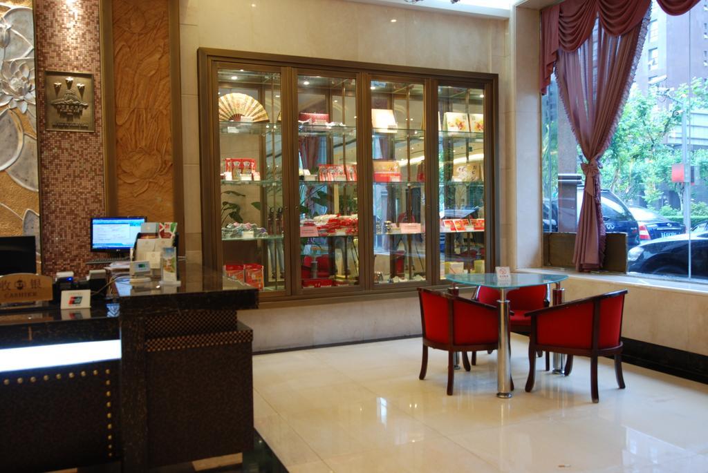 Byfond Hotel Шанхай Екстериор снимка